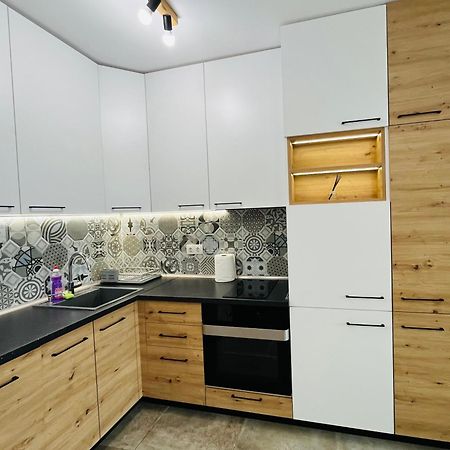 Exclusive St Constantine Suites Святые Константин и Елена Экстерьер фото