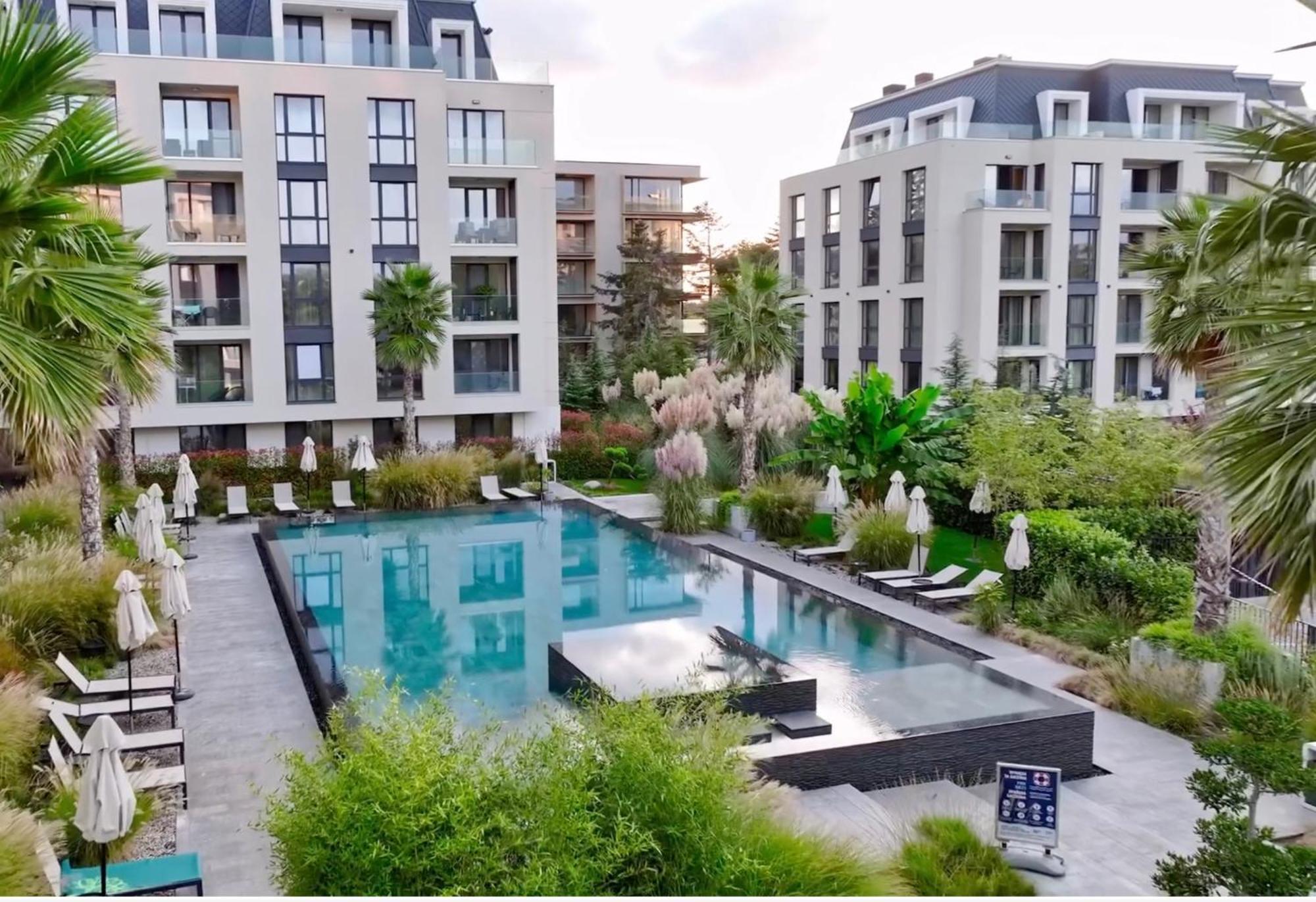Exclusive St Constantine Suites Святые Константин и Елена Экстерьер фото