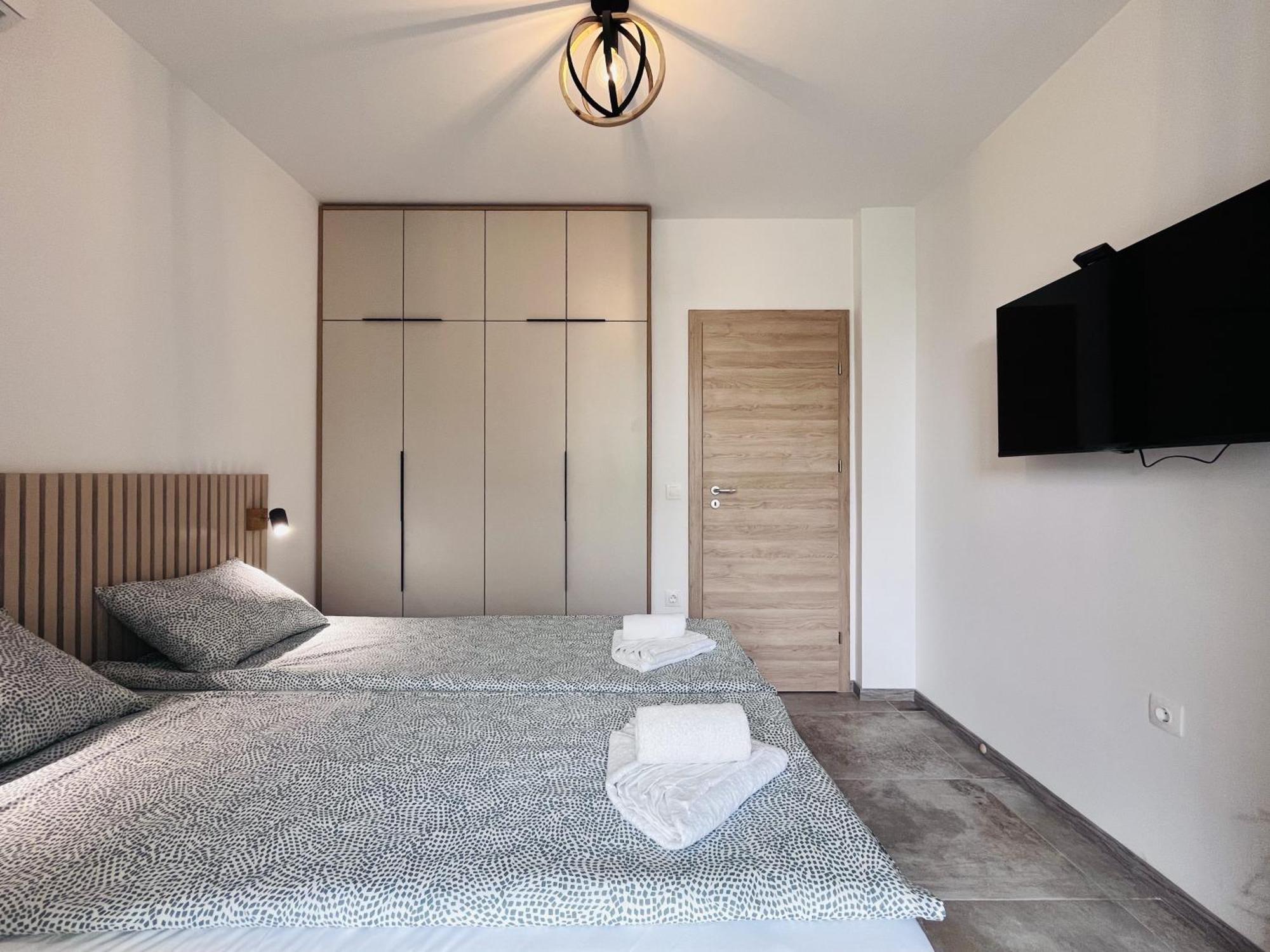 Exclusive St Constantine Suites Святые Константин и Елена Экстерьер фото